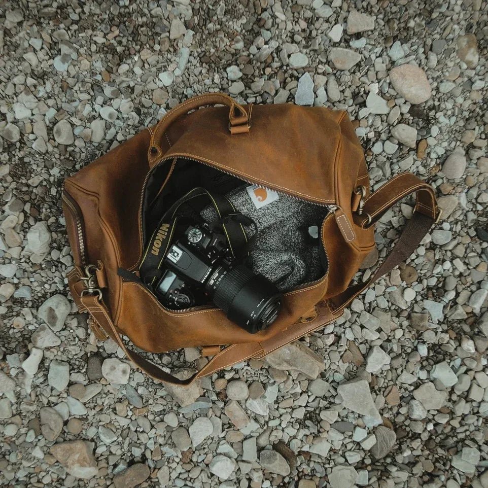The Dagny Weekender | Large Leather Duffle Bag - Curious Cart