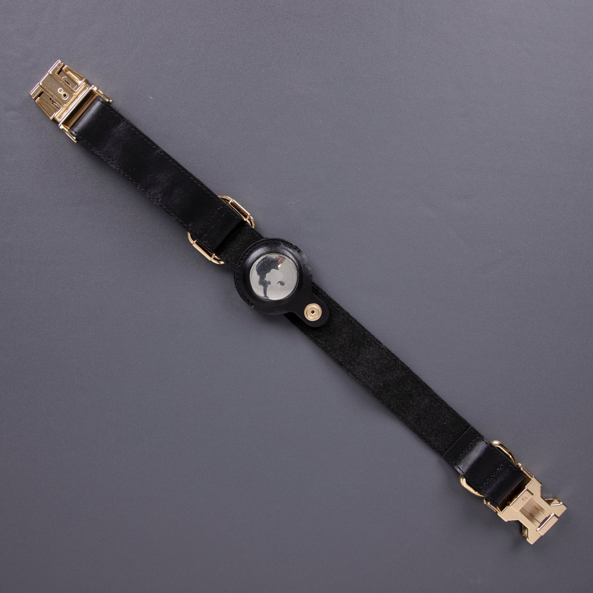 Charlotte Handcrafted Calfskin Leather Dog Collar - Compatible with AirTag - Curious Cart