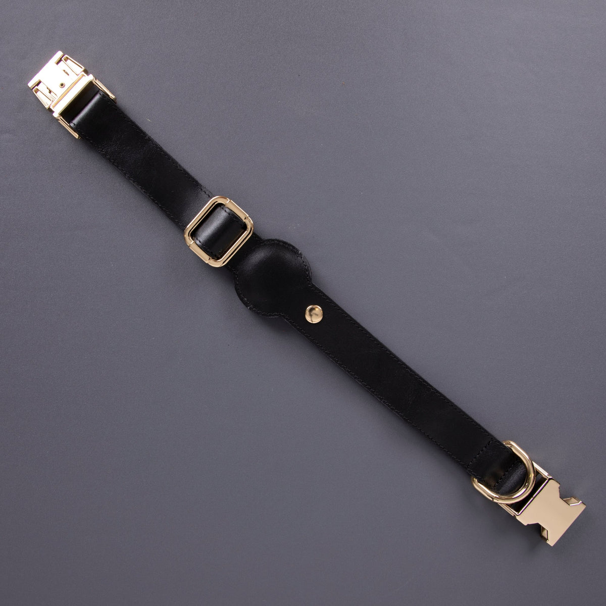 Charlotte Handcrafted Calfskin Leather Dog Collar - Compatible with AirTag - Curious Cart