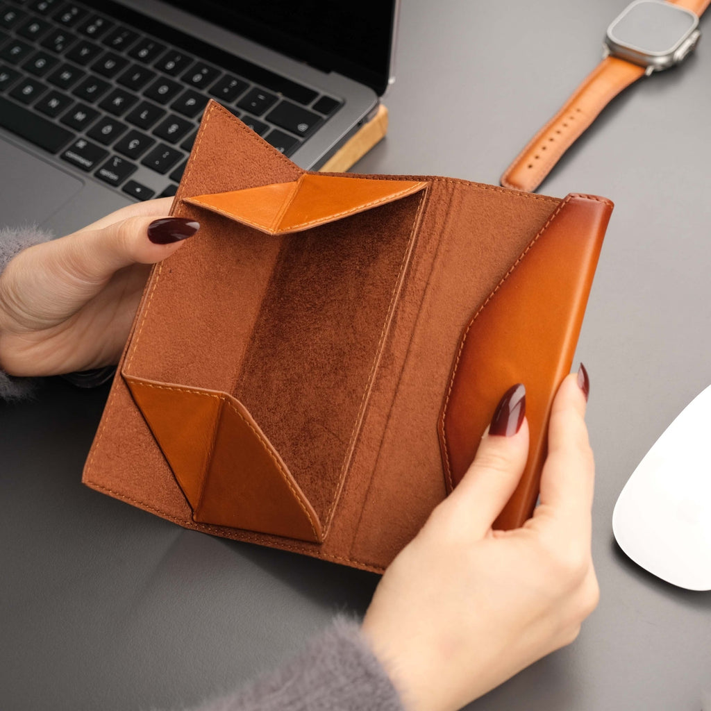 Triangle Leather Glasses Case – Vintage Eyewear Holder - Curious Cart